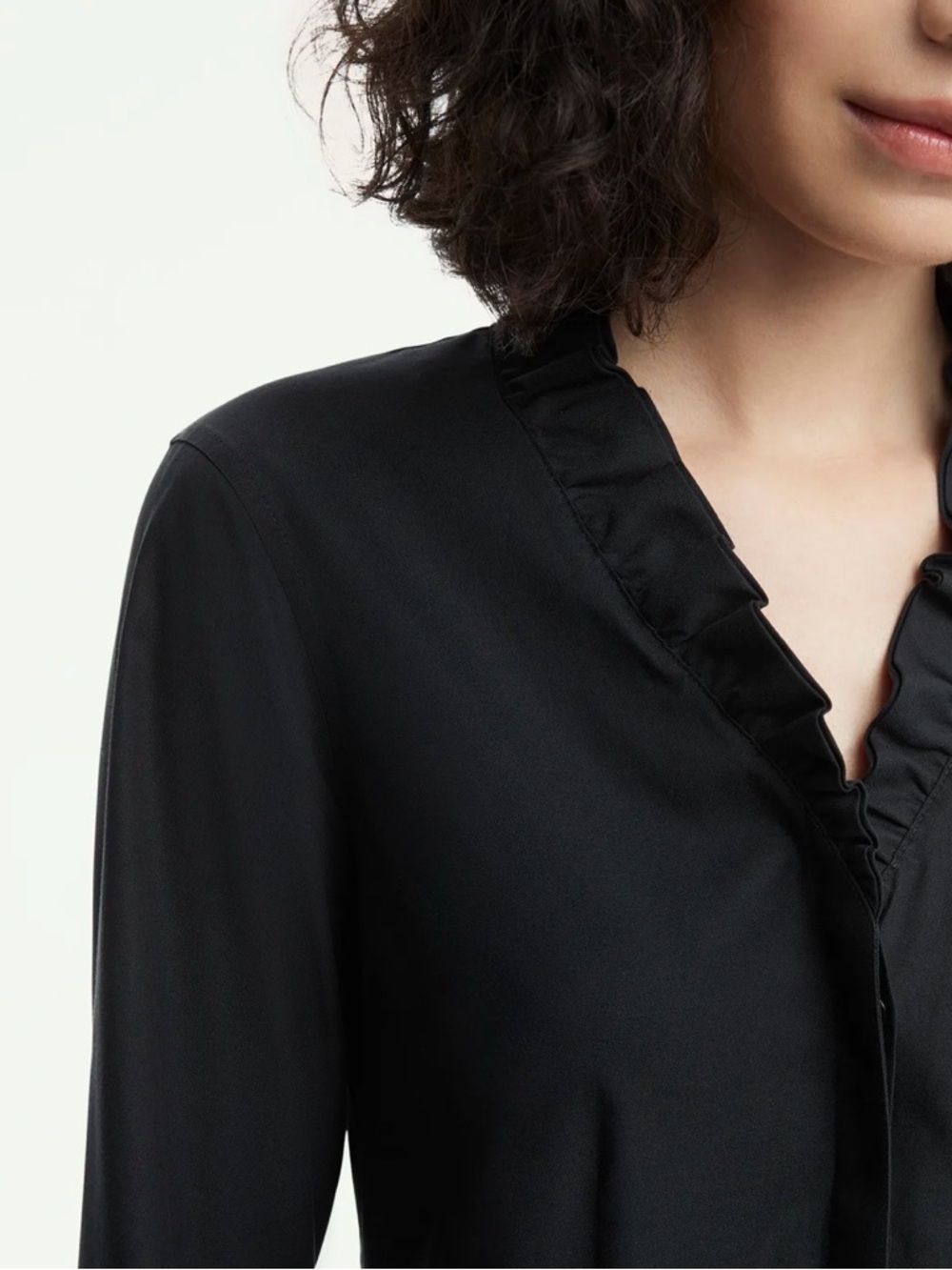 Fitted Non-Iron Stretch Supima® Cotton Ruffle Dress Shirt, Black, 12
